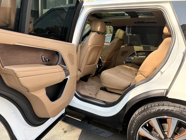 Land Rover Range Rover — Фото автомобиля 19