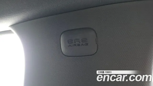 KG_Mobility_Ssangyong Rexton Новый Rexton Sport Khan Дизель 2.2 4WD — Фото автомобиля 25