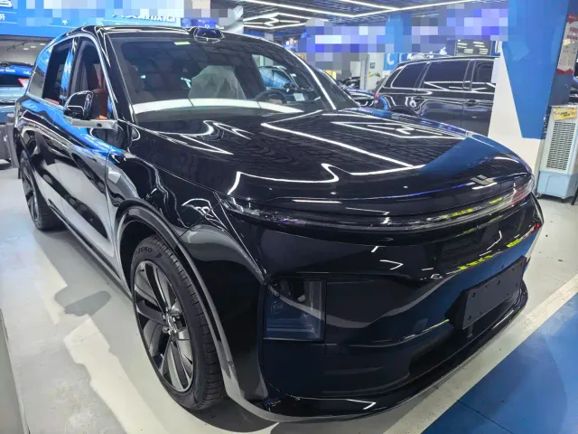 Li Auto L6 — Фото автомобиля 3