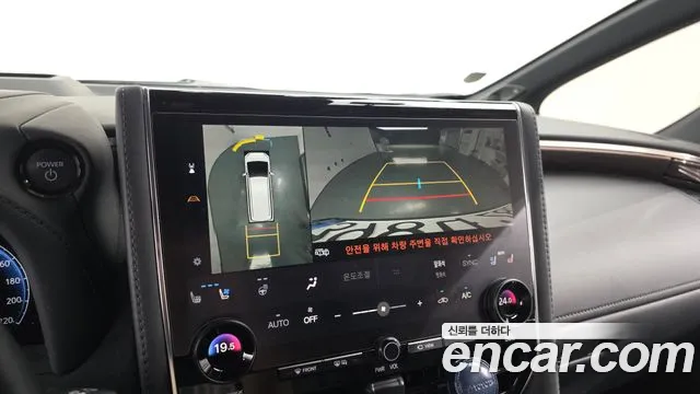 Toyota Alphard — Фото автомобиля 14