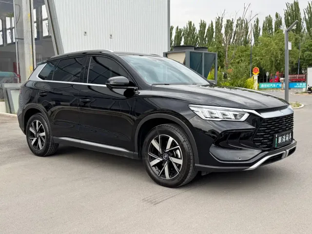 BYD Song Pro — Фото автомобиля 3