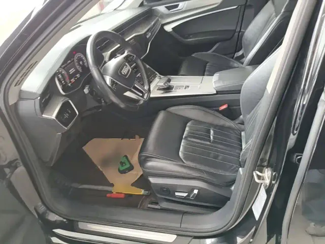 Audi A6L — Фото автомобиля 14