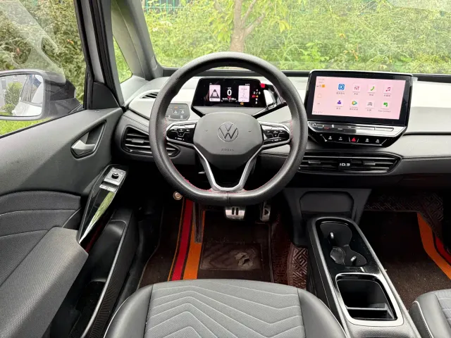 Volkswagen ID.3 — Фото автомобиля 11