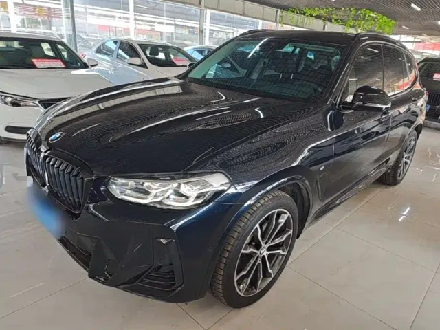 Фотография автомобиля — BMW X3