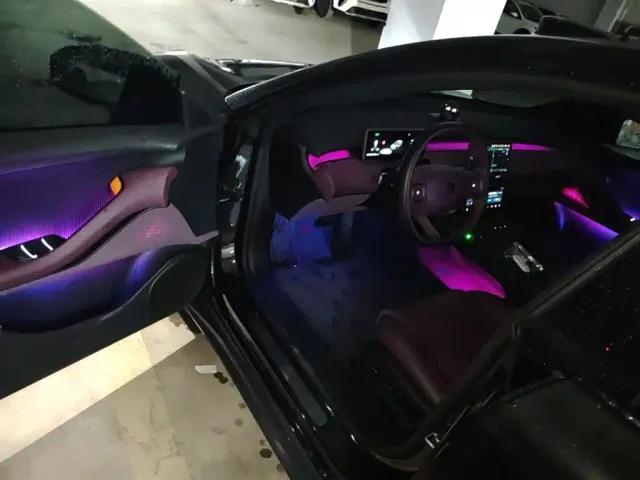 Nio ET5 Touring — Фото автомобиля 15