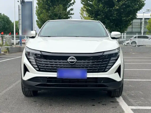 Nissan Qashqai — Фото автомобиля 12