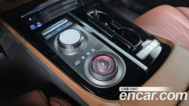 Genesis G80 RG3 — Фото автомобиля 12