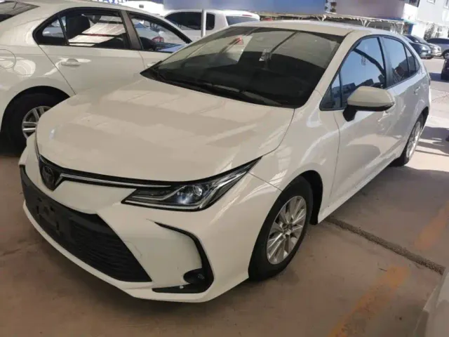 Фотография автомобиля — Toyota Corolla