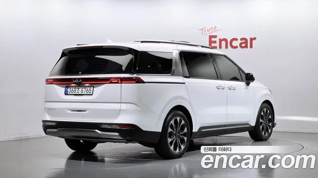 Kia Carnival 4th Gen — Фото автомобиля 2
