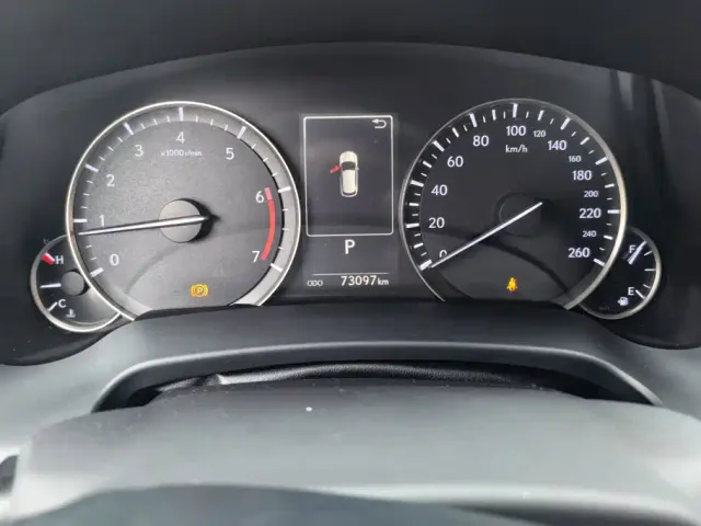 Lexus RX — Фото автомобиля 14