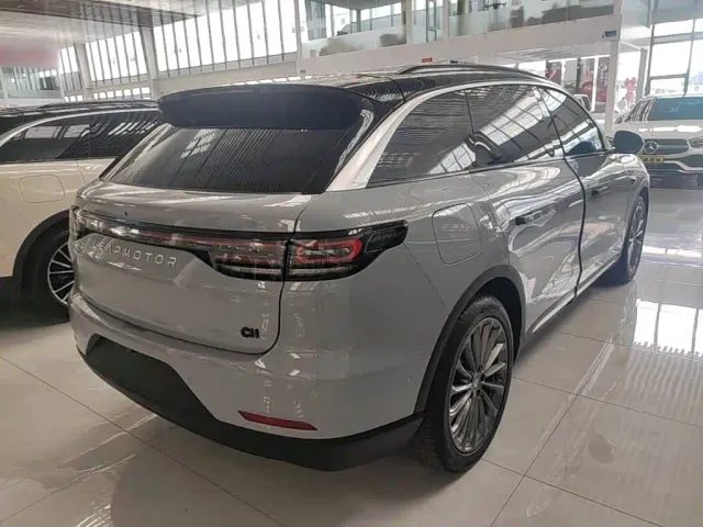 Leapmotor C11 — Фото автомобиля 6