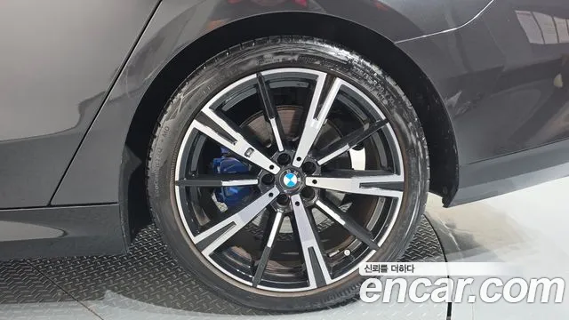 BMW 5-Series 5 серия (G60) 530i xDrive M Sport — Фото автомобиля 24