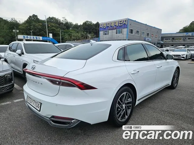 Hyundai Grandeur Grandeur (New) — Фото автомобиля 2