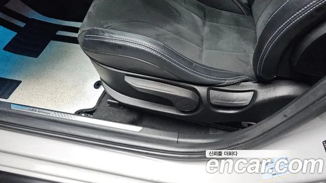 Hyundai AVANTE — Фото автомобиля 29