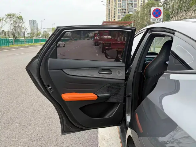 Changan UNI-V — Фото автомобиля 14