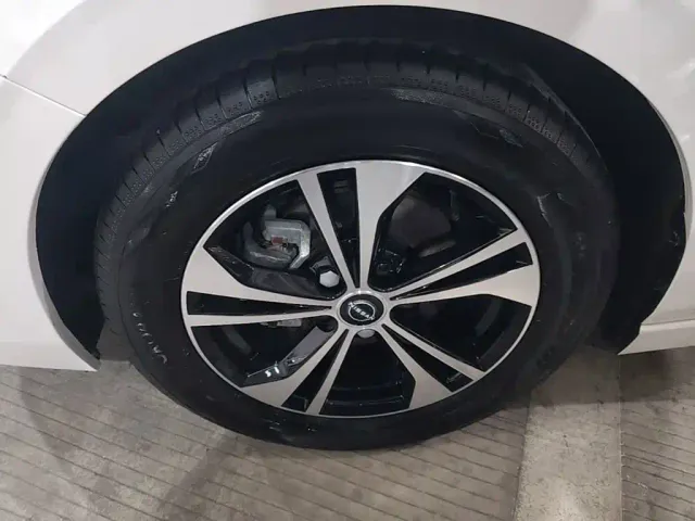 Nissan Sylphy — Фото автомобиля 22