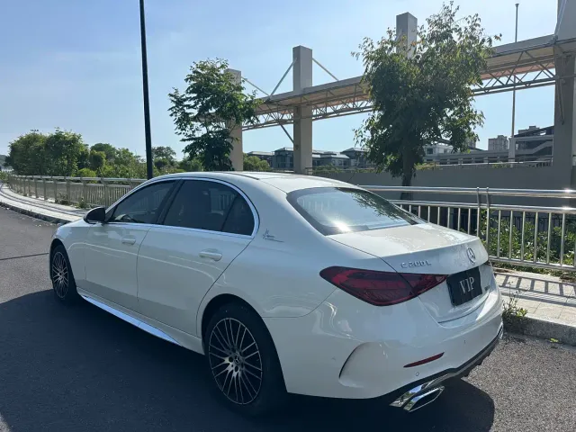 Mercedes-Benz C-Class — Фото автомобиля 4