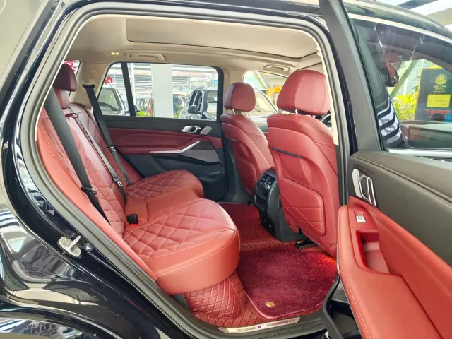 BMW X5 — Фото автомобиля 14
