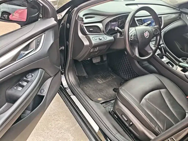 Buick LaCrosse — Фото автомобиля 15