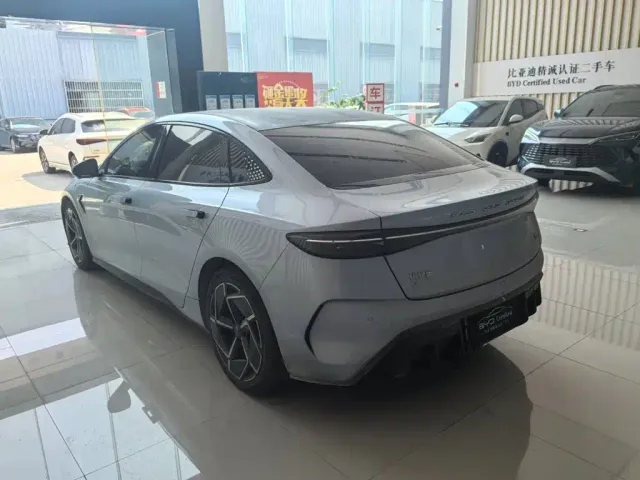 BYD Seal — Фото автомобиля 11