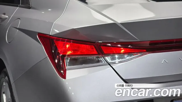 Hyundai Avante CN7 — Фото автомобиля 8