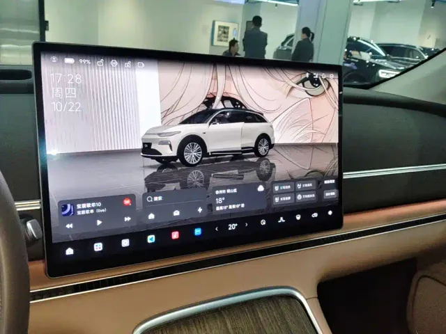 Leapmotor C11 — Фото автомобиля 12