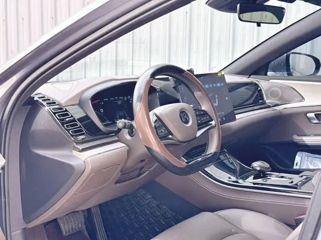 BYD Han — Фото автомобиля 5
