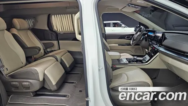 Kia Canival Carnival 4 поколение Дизель 7 мест Hi-Limousine — Фото автомобиля 12