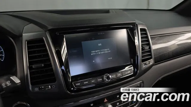 KG_Mobility_Ssangyong Rexton Новый Rexton Sport Дизель 2.2 4WD — Фото автомобиля 14