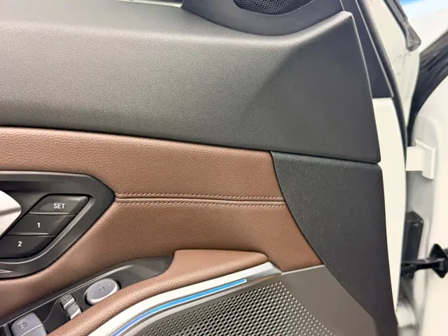 BMW 3 Series — Фото автомобиля 9