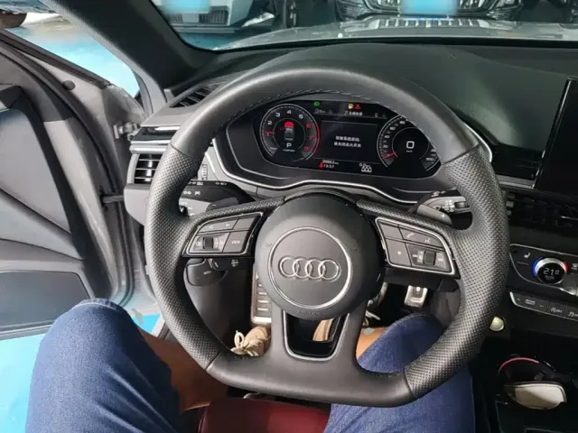Audi Audi A4L 2024 40 TFSI Luxury Dynamic — Фото автомобиля 10