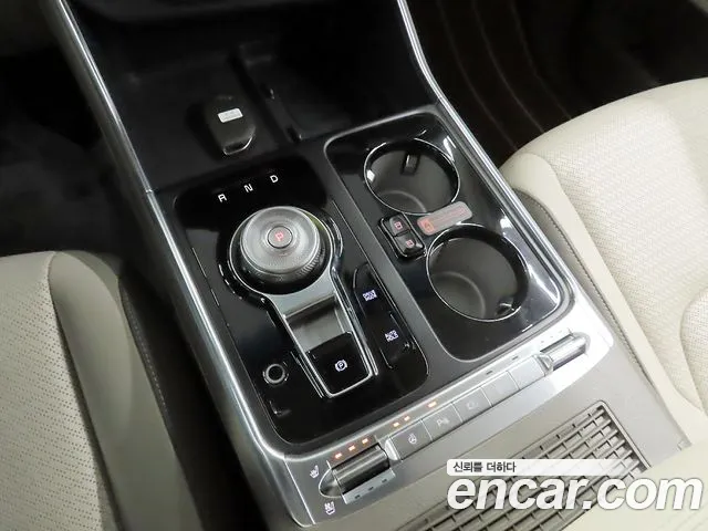Kia Carnival 4th Gen — Фото автомобиля 9