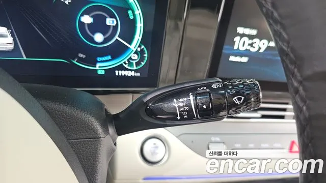 Hyundai Grandeur Grandeur (New) Hybrid — Фото автомобиля 27