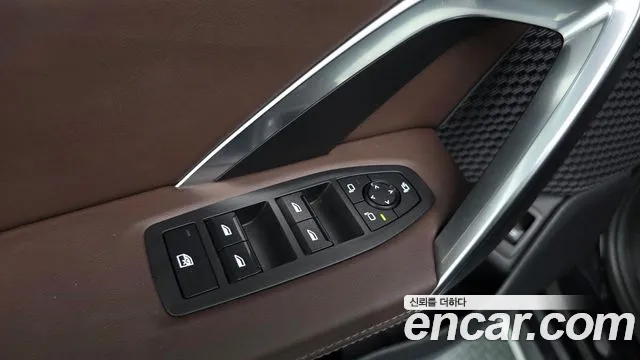BMW X1 U11 — Фото автомобиля 30