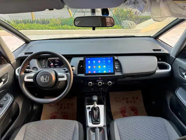 Honda Fit — Фото автомобиля 9