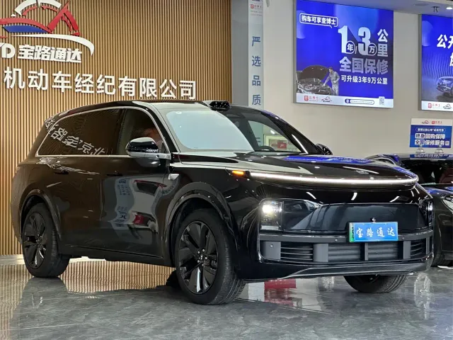 Li Auto L9 — Фото автомобиля 3