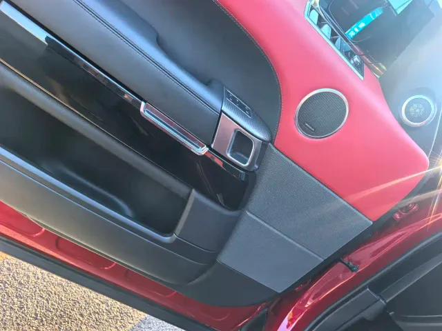 Land Rover Range Rover Sport — Фото автомобиля 4