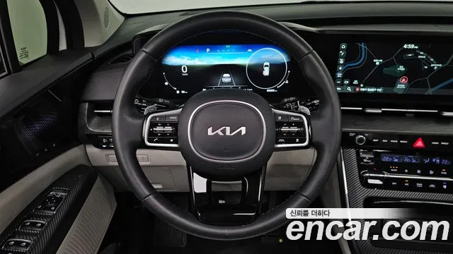 Kia Carnival Generation 4 — Фото автомобиля 12