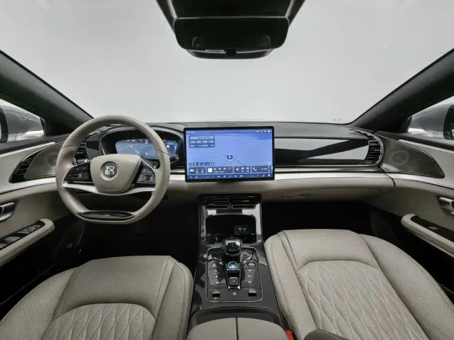 BYD Han — Фото автомобиля 5
