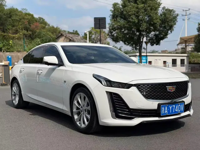Cadillac CT5 — Фото автомобиля 3