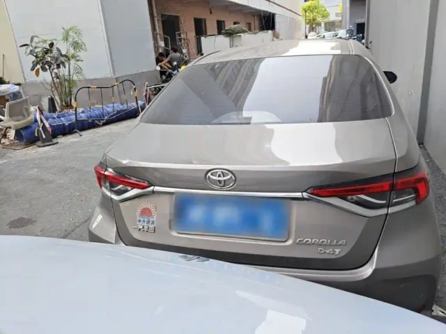 Toyota Corolla — Фото автомобиля 5