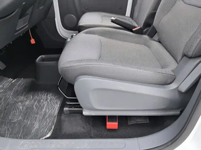Wuling Zhiguang NEV — Фото автомобиля 20