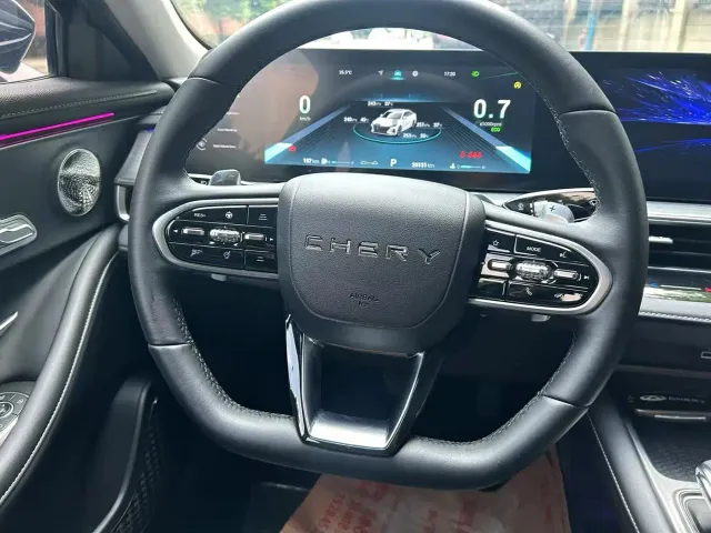 Chery Arrizo 8 — Фото автомобиля 6