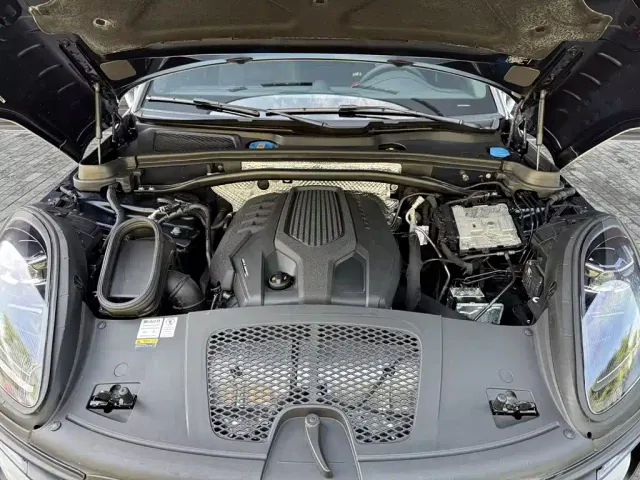 Porsche Macan — Фото автомобиля 9