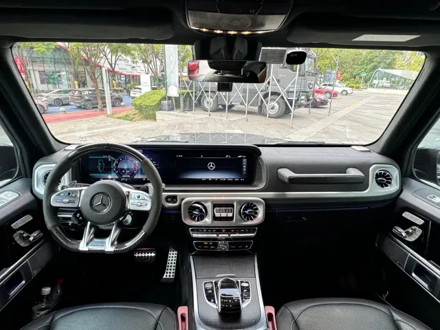 Mercedes-Benz G-Class — Фото автомобиля 10