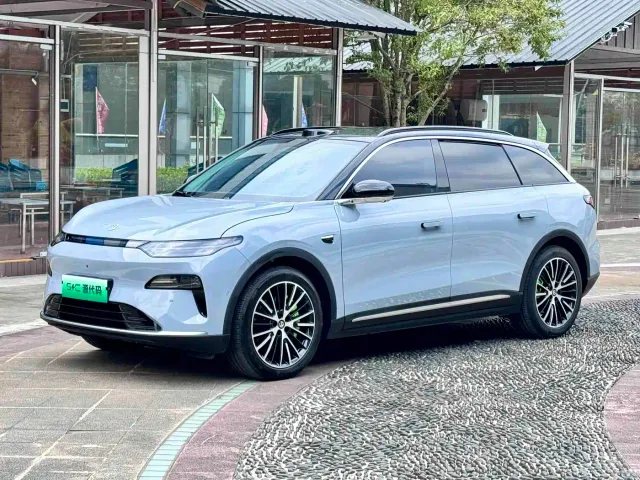 Leapmotor C11 — Фото автомобиля 3