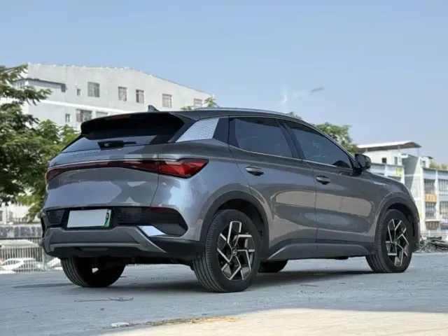 BYD Yuan PLUS — Фото автомобиля 5