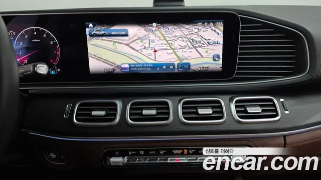 Mercedes-Benz GLE-Class — Фото автомобиля 18