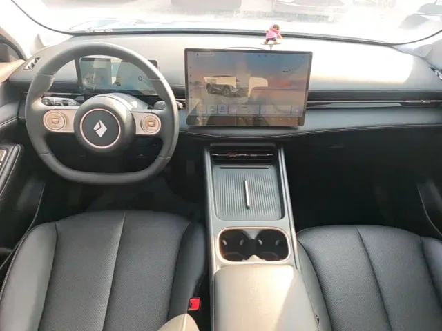 Baojun Yunhai — Фото автомобиля 9