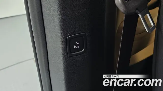 Kia Canival Carnival 4 поколение Дизель 7 мест Signature — Фото автомобиля 19